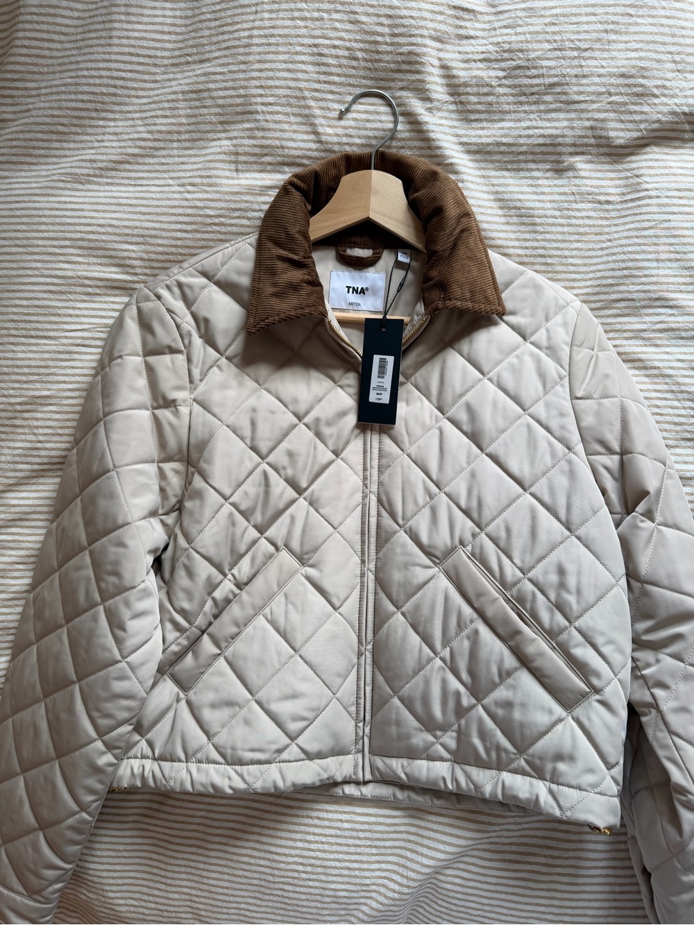 NWT Aritzia TNA Quilted Cream Jacket with Brown Corduroy Collar Fall Jacket